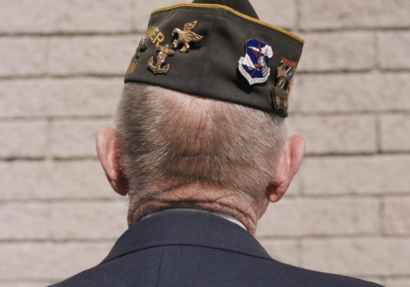 Portrait of elderly Korean War veteran, facing away